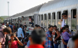 Migranten op een station in Kroatië