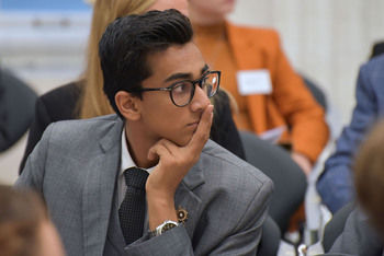 Foto's Eerste dag Algemene Vergaderingen van het Model European Parliament Nederland 2019