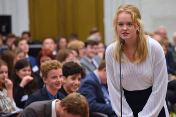 Foto's Eerste dag Algemene Vergaderingen van het Model European Parliament Nederland 2019