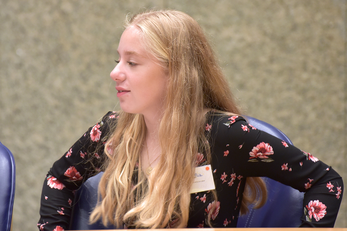 Foto's Tweede dag Algemene Vergaderingen van het Model European Parliament Nederland 2019