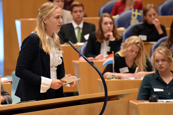 Foto's Tweede dag Algemene Vergaderingen van het Model European Parliament Nederland 2019