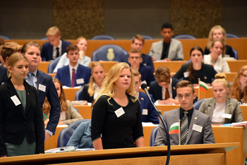 Foto's Tweede dag Algemene Vergaderingen van het Model European Parliament Nederland 2019