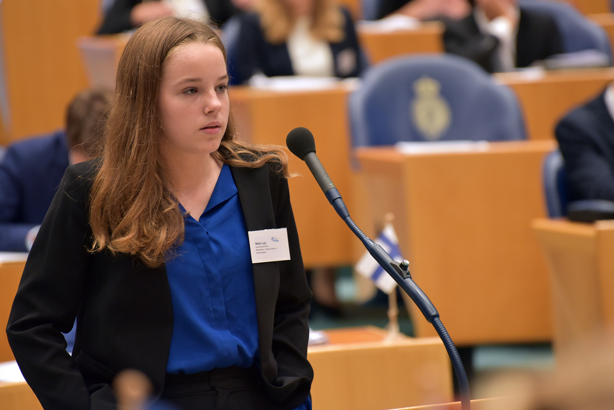 Foto's Tweede dag Algemene Vergaderingen van het Model European Parliament Nederland 2019