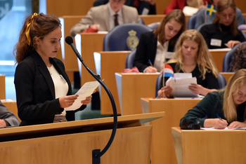 Foto's Tweede dag Algemene Vergaderingen van het Model European Parliament Nederland 2019