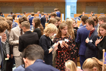 Foto's Tweede dag Algemene Vergaderingen van het Model European Parliament Nederland 2019