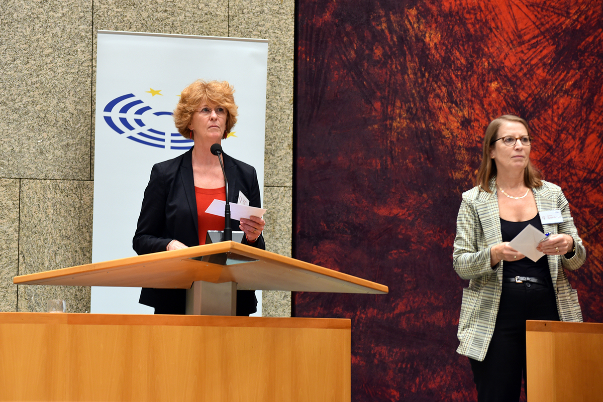 Foto's Tweede dag Algemene Vergaderingen van het Model European Parliament Nederland 2019